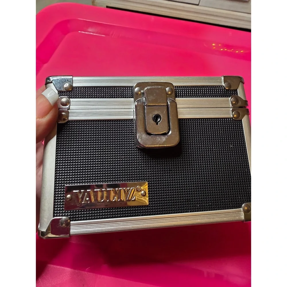 Vaultz Mini Locking Storage Box Black Chrome Security‎ Case Key Lock VZ01002